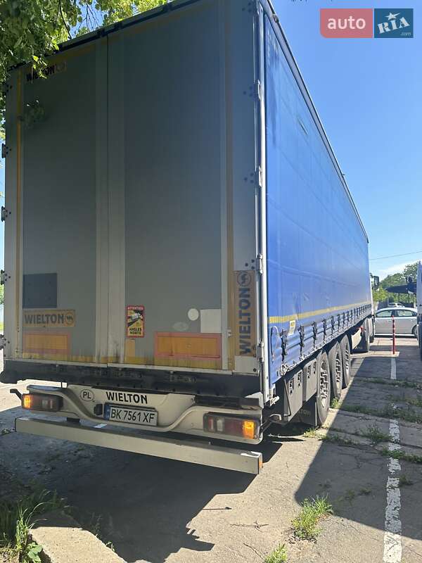 Тентованный борт (штора) - полуприцеп Wielton SAF 2014 в Ровно Тентованный борт (штора) - полуприцеп Wielton SAF 2014 в Ровно