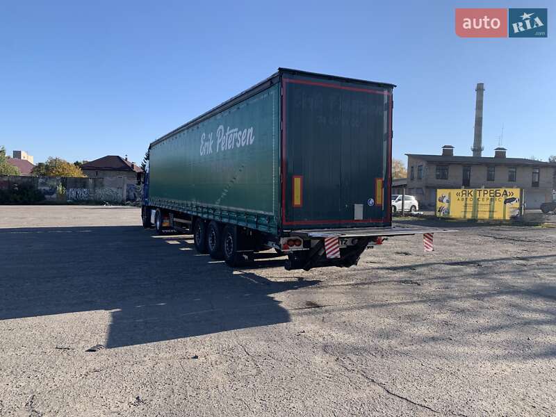 Тентованный борт (штора) - полуприцеп Schmitz Cargobull SAF 2014 в Ровно