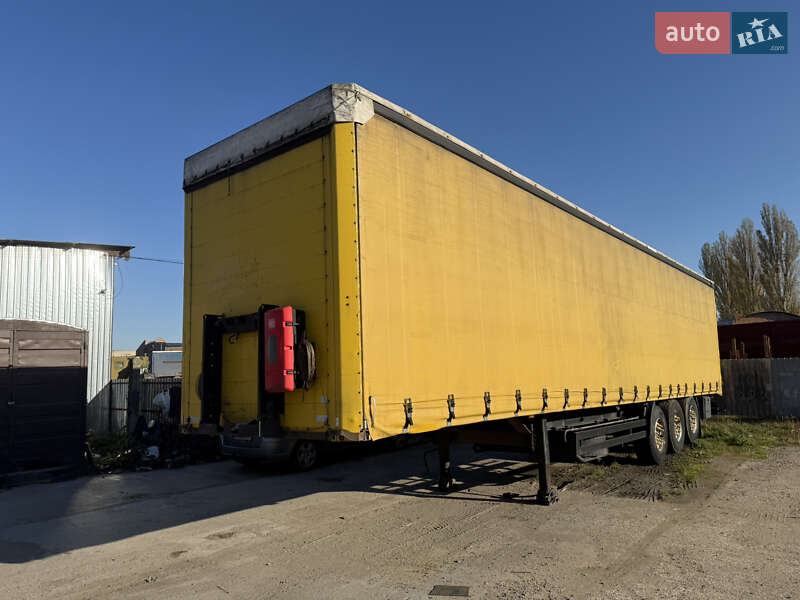 Тентованный борт (штора) - полуприцеп Kogel SAF 2007 в Виннице