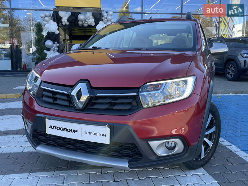 Хэтчбек Renault Sandero StepWay 2018 в Одессе Хэтчбек Renault Sandero StepWay 2018 в Одессе