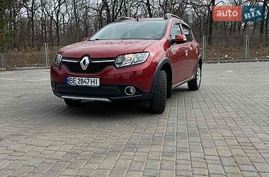 Позашляховик / Кросовер Renault Sandero StepWay 2015 в Врадіївці