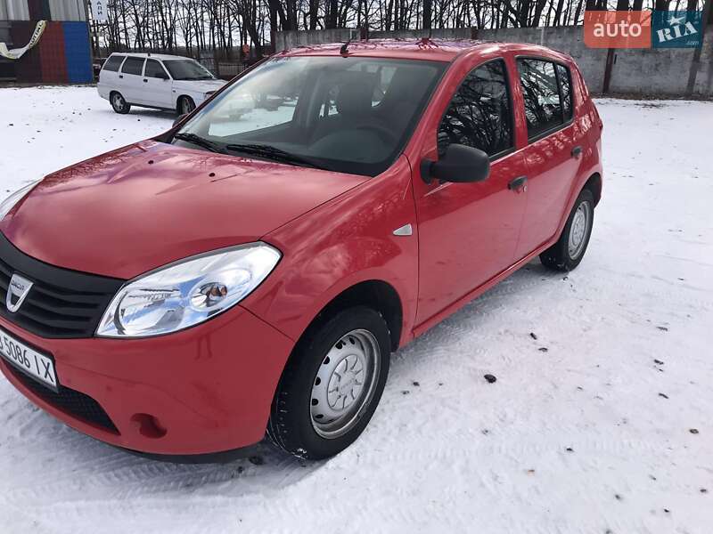 Хэтчбек Dacia Sandero 2009 в Теплике Хэтчбек Dacia Sandero 2009 в Теплике