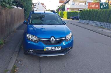 Хетчбек Renault Sandero 2016 в Полтаві