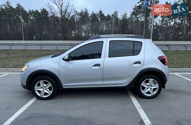 Хетчбек Renault Sandero 2016 в Києві