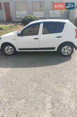 Хэтчбек Renault Sandero 2012 в Днепре