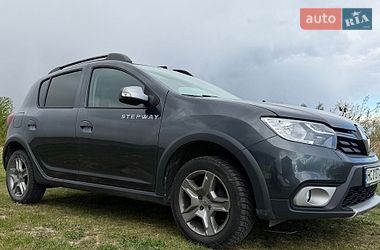 Хетчбек Renault Sandero 2021 в Львові