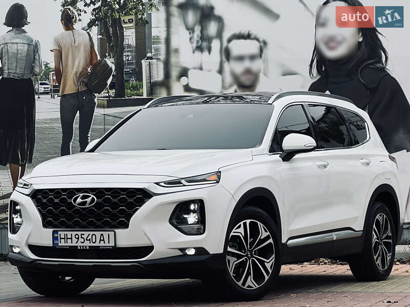Внедорожник / Кроссовер Hyundai Santa FE 2018 в Одессе