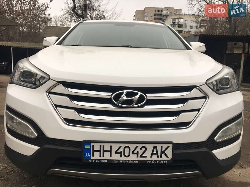 Позашляховик / Кросовер Hyundai Santa FE 2013 в Одесі