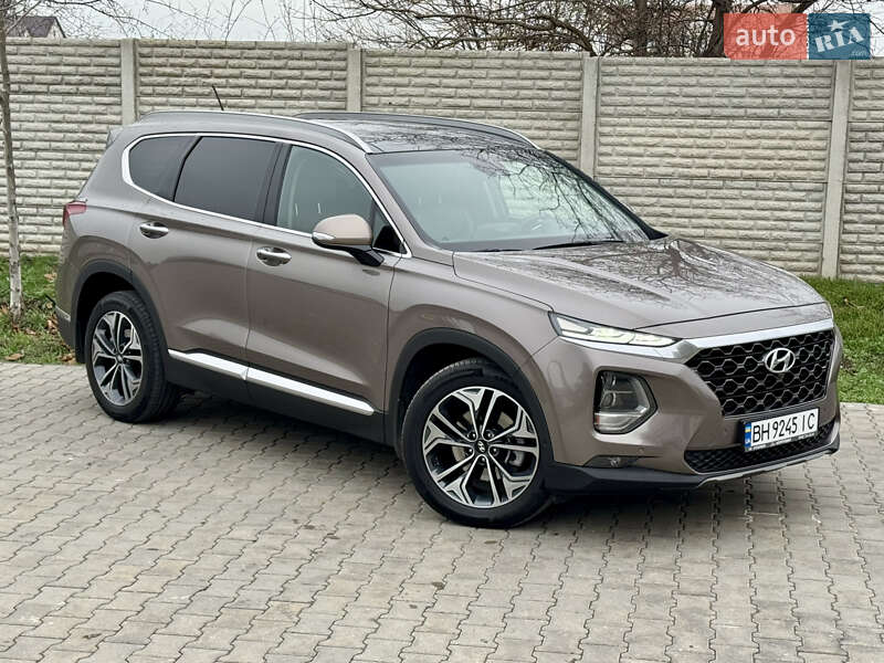 Внедорожник / Кроссовер Hyundai Santa FE 2018 в Одессе Внедорожник / Кроссовер Hyundai Santa FE 2018 в Одессе