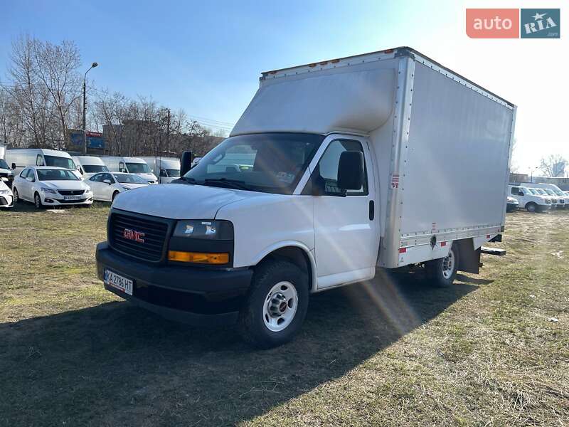 Грузовой фургон GMC Savana 2018 в Киеве Грузовой фургон GMC Savana 2018 в Киеве