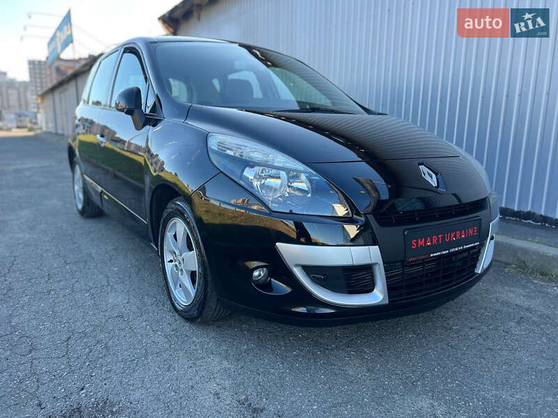 Минивэн Renault Scenic 2011 в Киеве