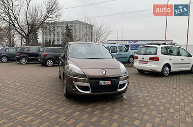 Мінівен Renault Scenic 2011 в Рівному