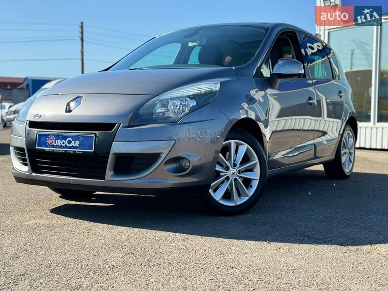 Минивэн Renault Scenic 2010 в Киеве