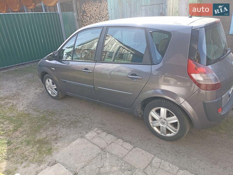 Минивэн Renault Scenic 2004 в Любомле