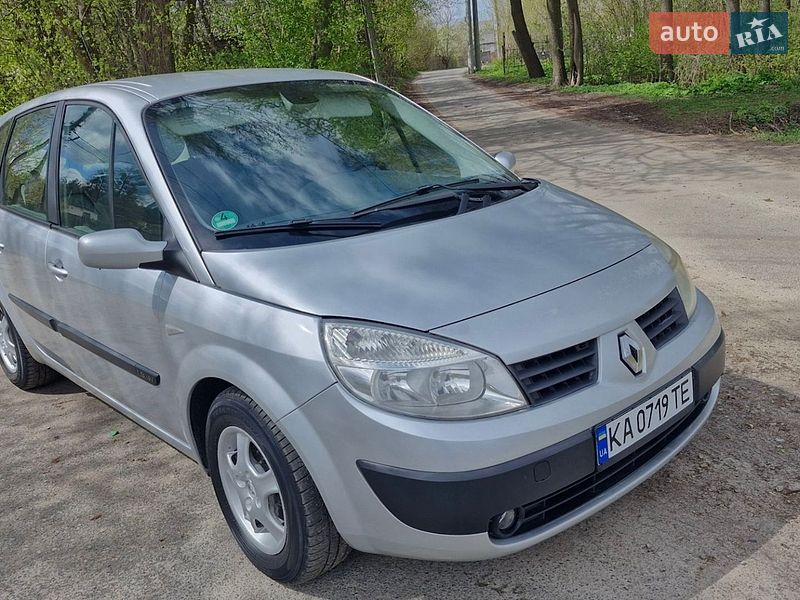 Мінівен Renault Scenic 2005 в Києві