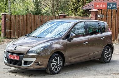 Минивэн Renault Scenic 2011 в Ивано-Франковске
