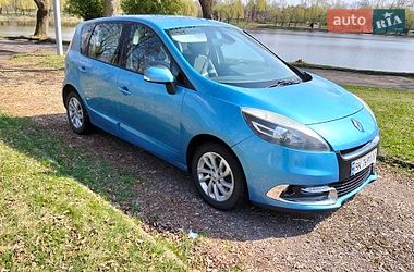 Минивэн Renault Scenic 2012 в Ровно