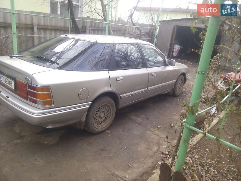 Лифтбек Ford Scorpio 1985 в Николаеве