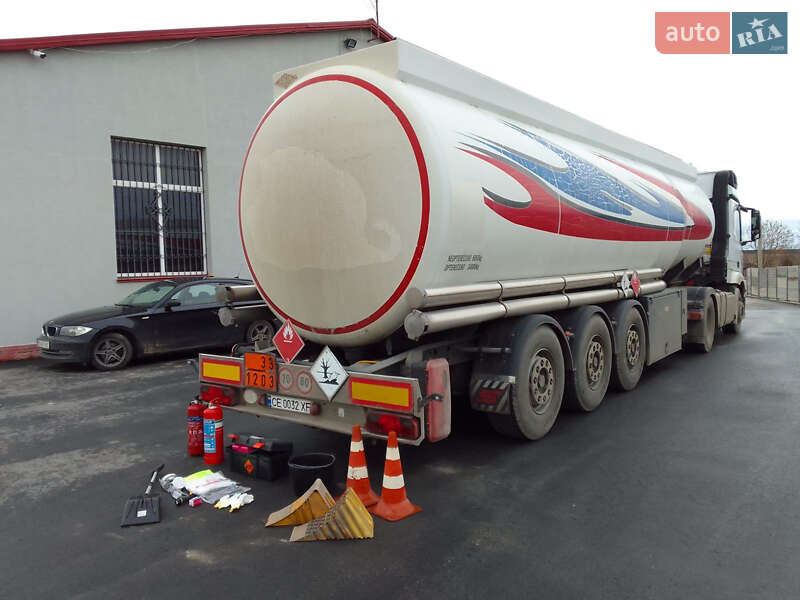 Цистерна полуприцеп SACIM SCX 2004 в Тернополе
