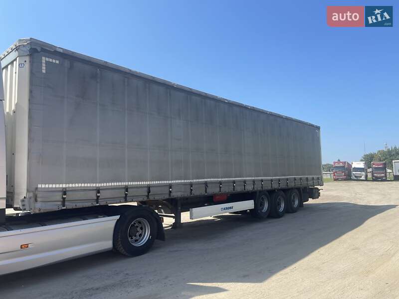 Тентованный борт (штора) - полуприцеп Krone SD 2012 в Березному