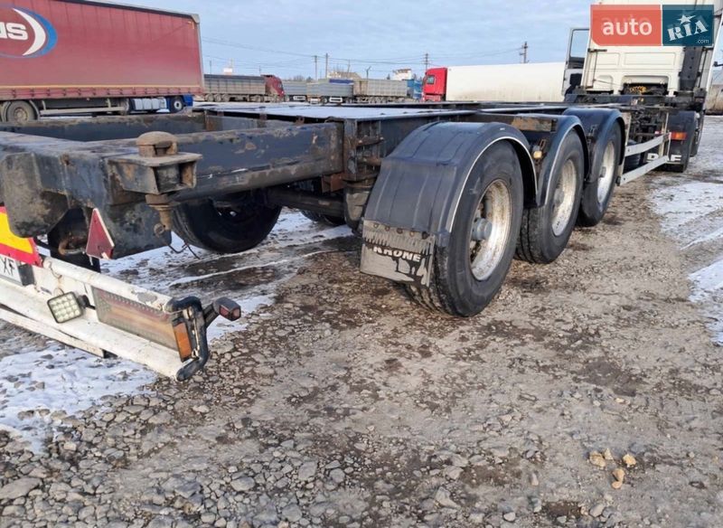 Контейнеровоз Krone SDC 2000 в Одессе