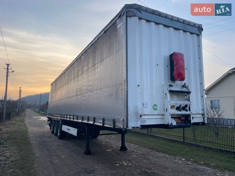 Тентованный борт (штора) - полуприцеп Krone SDF 2010 в Долине Тентованный борт (штора) - полуприцеп Krone SDF 2010 в Долине