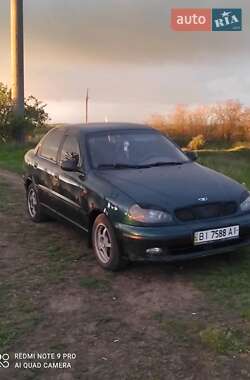 Седан Daewoo Sens 2001 в Диканьці