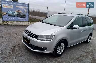 Минивэн Volkswagen Sharan 2010 в Казатине