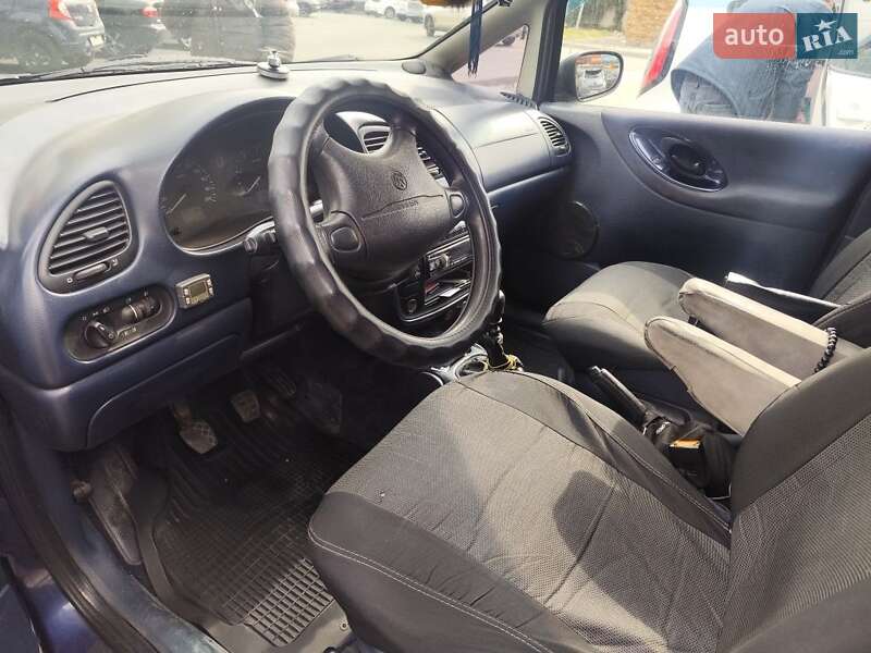 Минивэн Volkswagen Sharan 1997 в Одессе