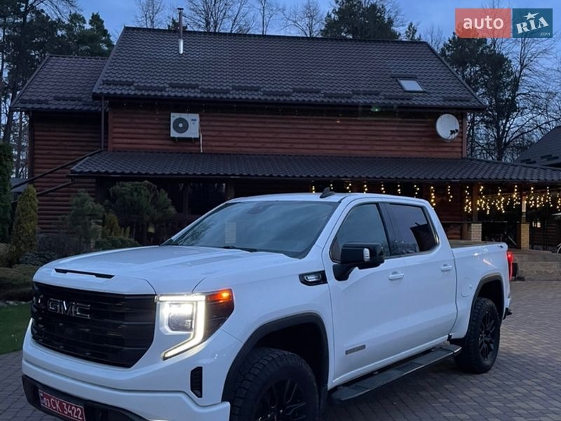 Пикап GMC Sierra 2022 в Сарнах