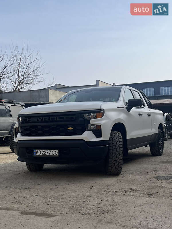 Пикап Chevrolet Silverado 2025 в Ужгороде