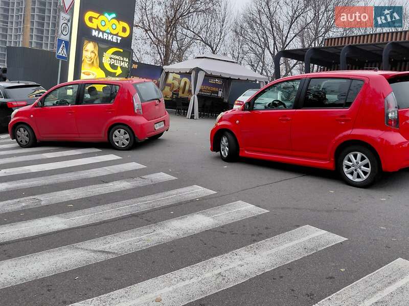 Хетчбек Daihatsu Sirion 2008 в Києві Хетчбек Daihatsu Sirion 2008 в Києві