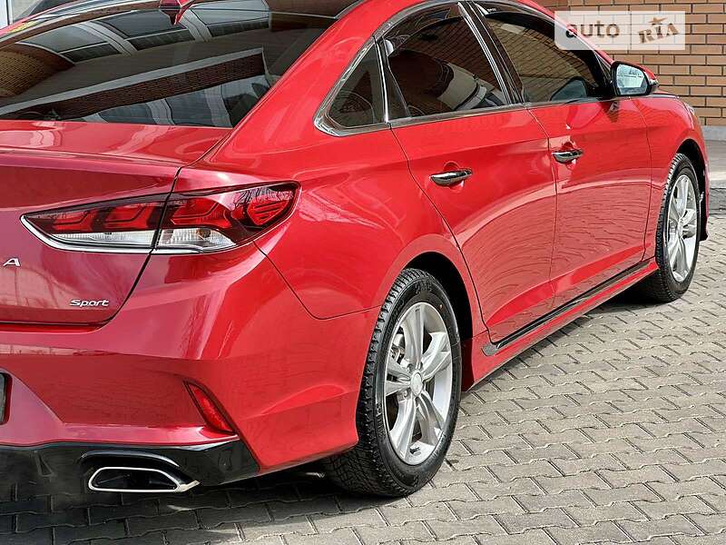 Седан Hyundai Sonata 2018 в Одессе