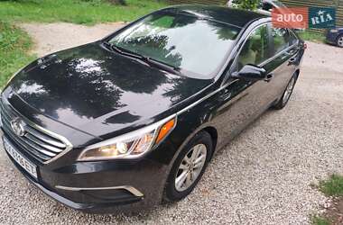 Седан Hyundai Sonata 2016 в Волочиську Седан Hyundai Sonata 2016 в Волочиську