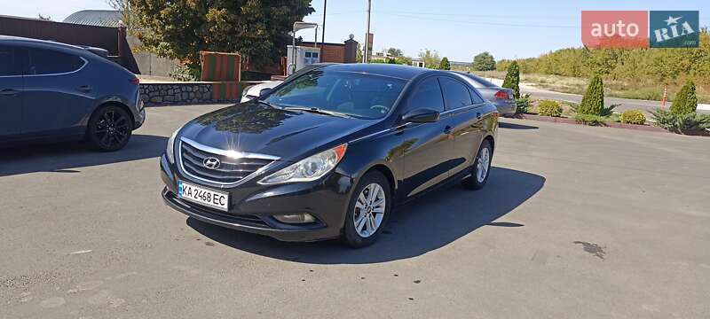 Седан Hyundai Sonata 2013 в Благовещенском Седан Hyundai Sonata 2013 в Благовещенском