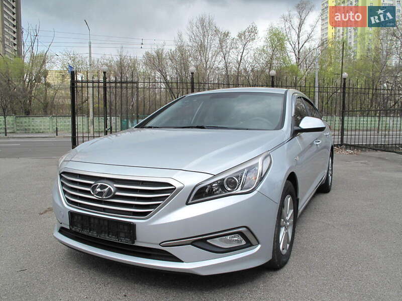Седан Hyundai Sonata 2017 в Киеве