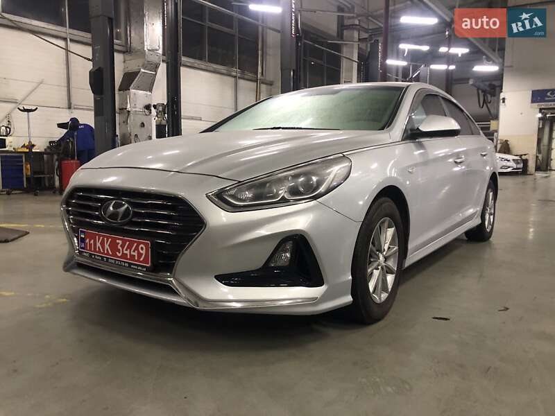 Седан Hyundai Sonata 2018 в Киеве