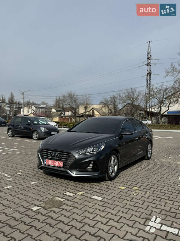 Седан Hyundai Sonata 2018 в Одессе Седан Hyundai Sonata 2018 в Одессе