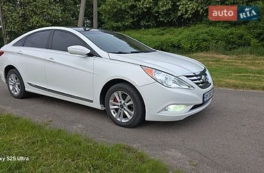 Седан Hyundai Sonata 2012 в Емильчине
