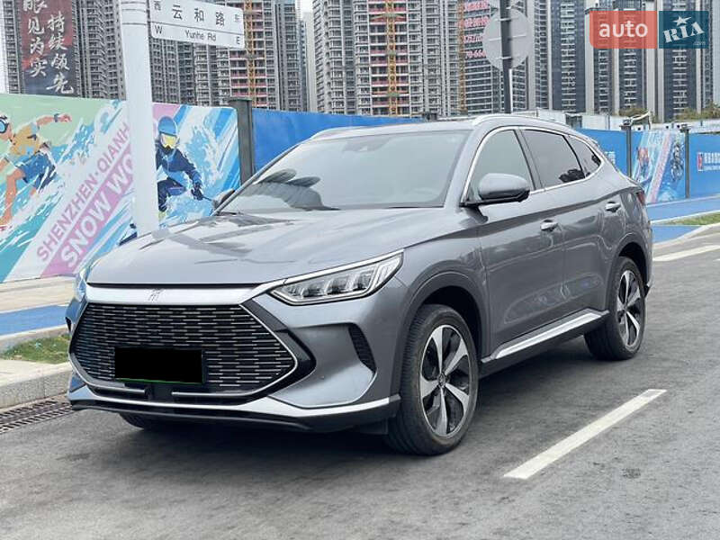 Внедорожник / Кроссовер BYD Song Plus 2021 в Киеве