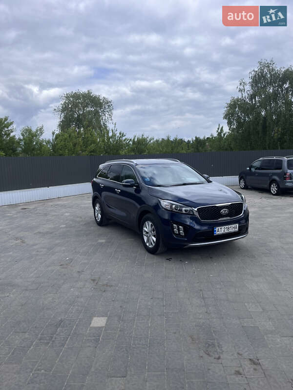 Внедорожник / Кроссовер Kia Sorento 2016 в Городенке