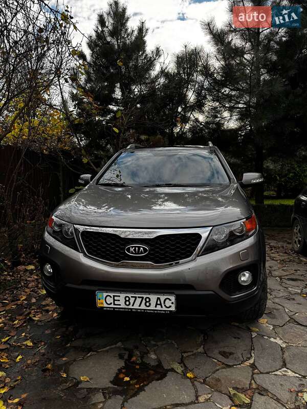 Внедорожник / Кроссовер Kia Sorento 2011 в Черновцах