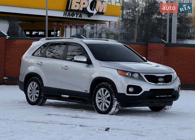 Позашляховик / Кросовер Kia Sorento 2011 в Дніпрі