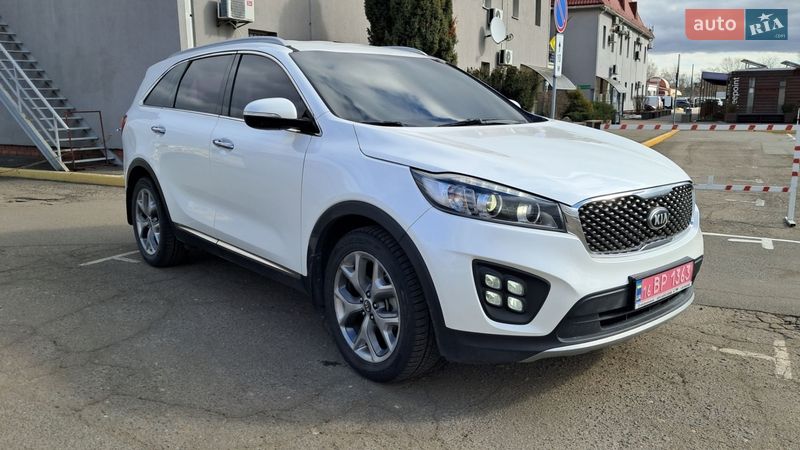 Внедорожник / Кроссовер Kia Sorento 2016 в Киеве