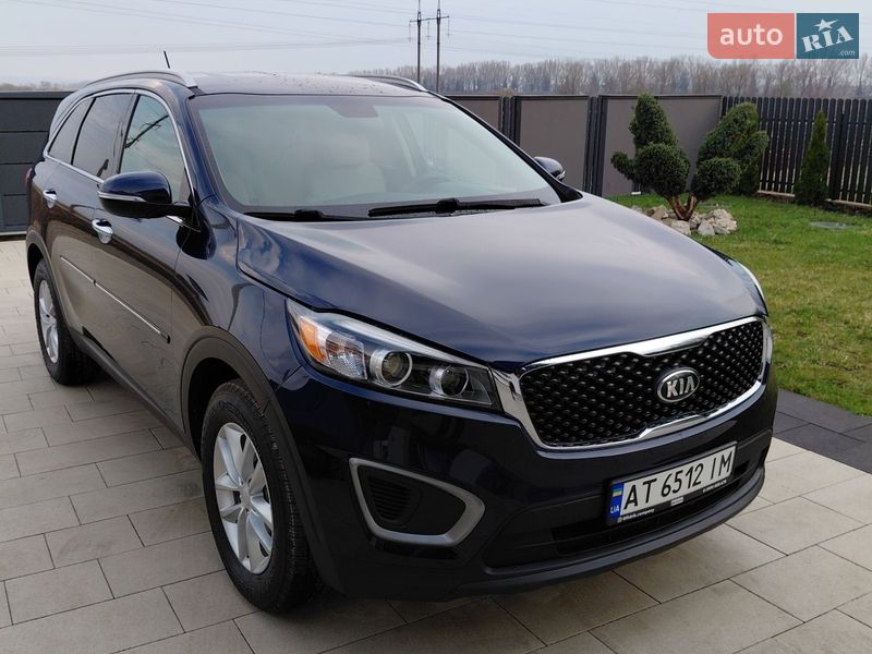Внедорожник / Кроссовер Kia Sorento 2016 в Ивано-Франковске