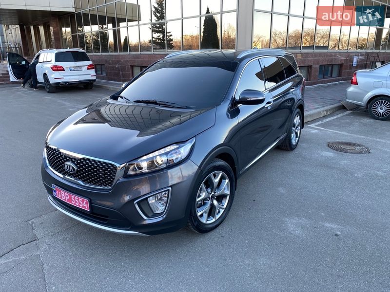 Позашляховик / Кросовер Kia Sorento 2015 в Києві
