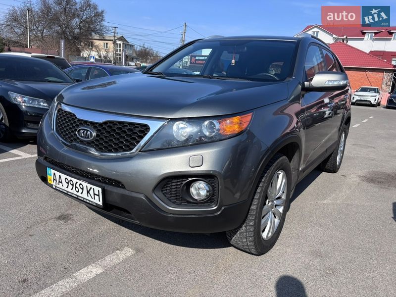 Внедорожник / Кроссовер Kia Sorento 2011 в Киеве