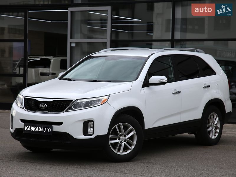 Внедорожник / Кроссовер Kia Sorento 2013 в Харькове