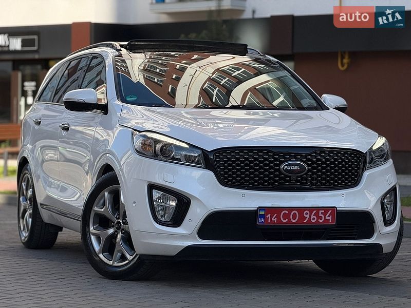 Позашляховик / Кросовер Kia Sorento 2016 в Івано-Франківську