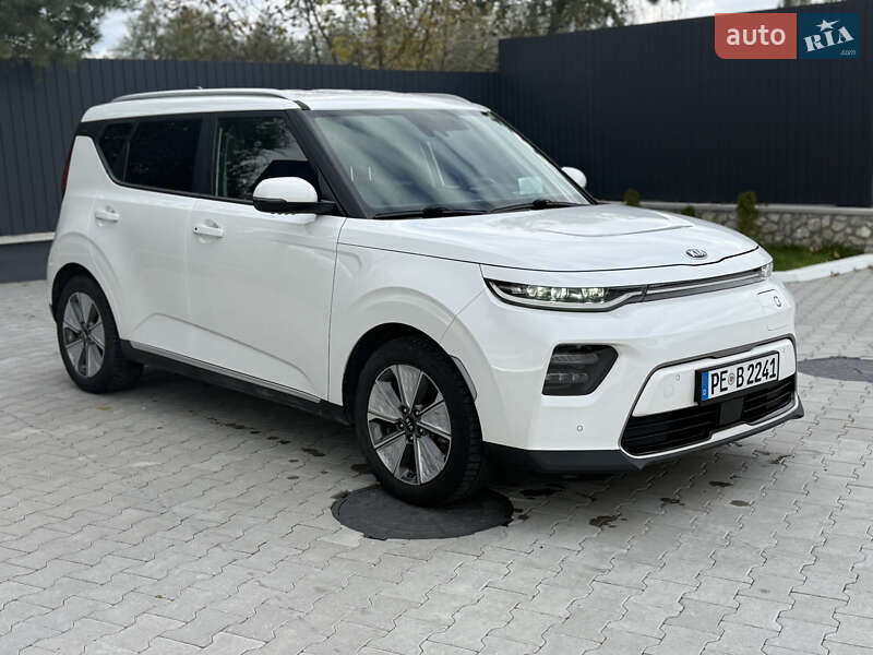 Внедорожник / Кроссовер Kia Soul 2020 в Хмельницком